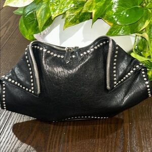 Alexander McQueen De Manta Clutch